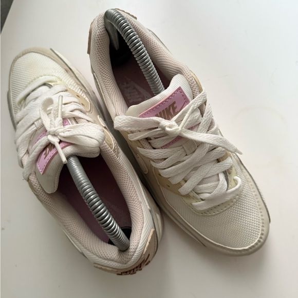 Nike Women's Sneakers - Cream and Pink - Picture 6 of 7